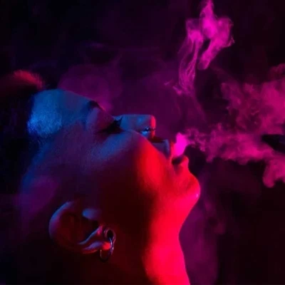 ই-সিগারেট কি ফুসফুসে তরল সৃষ্টি করতে পারে?