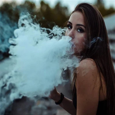ই-সিগারেট খাওয়ার সময় কেন কাশি হয়?